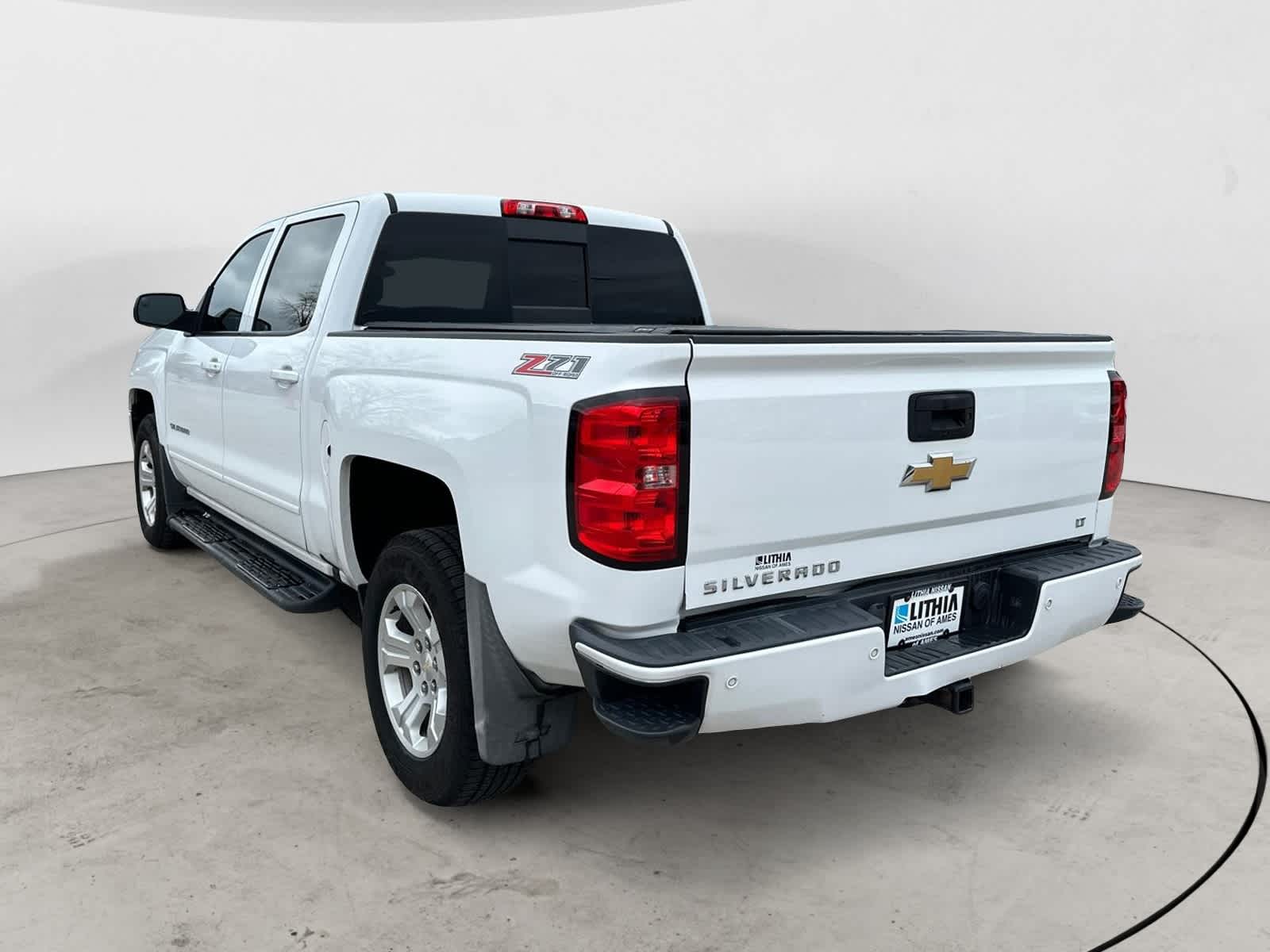 2017 Chevrolet Silverado 1500 LT 4WD Crew Cab 143.5 4