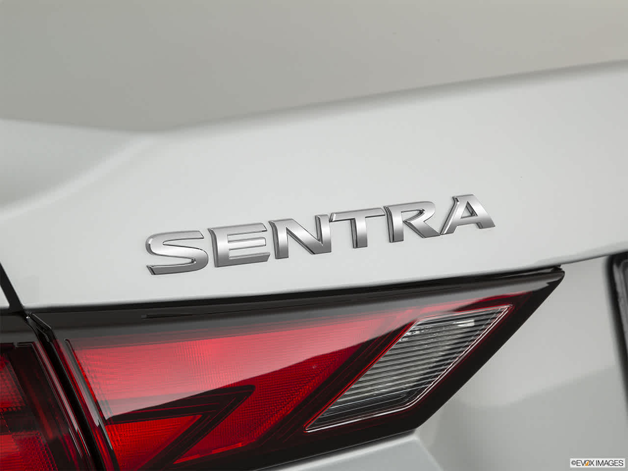 2021 Nissan Sentra SV 8