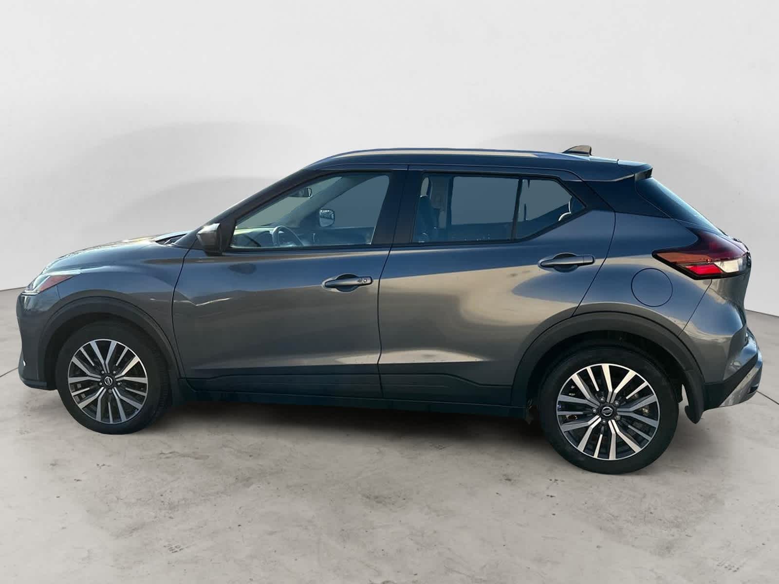 2021 Nissan Kicks SV 3