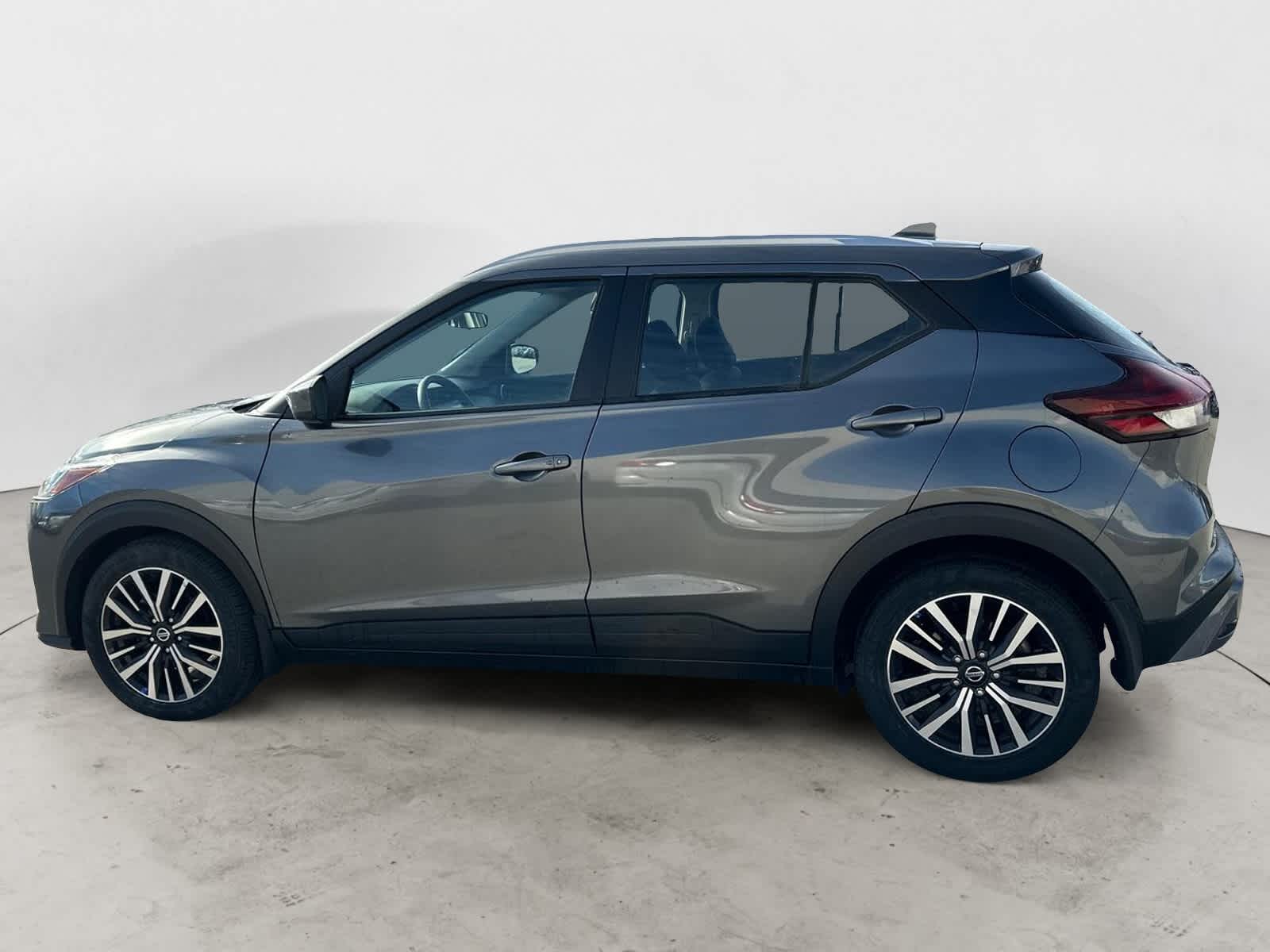 2021 Nissan Kicks SV 3