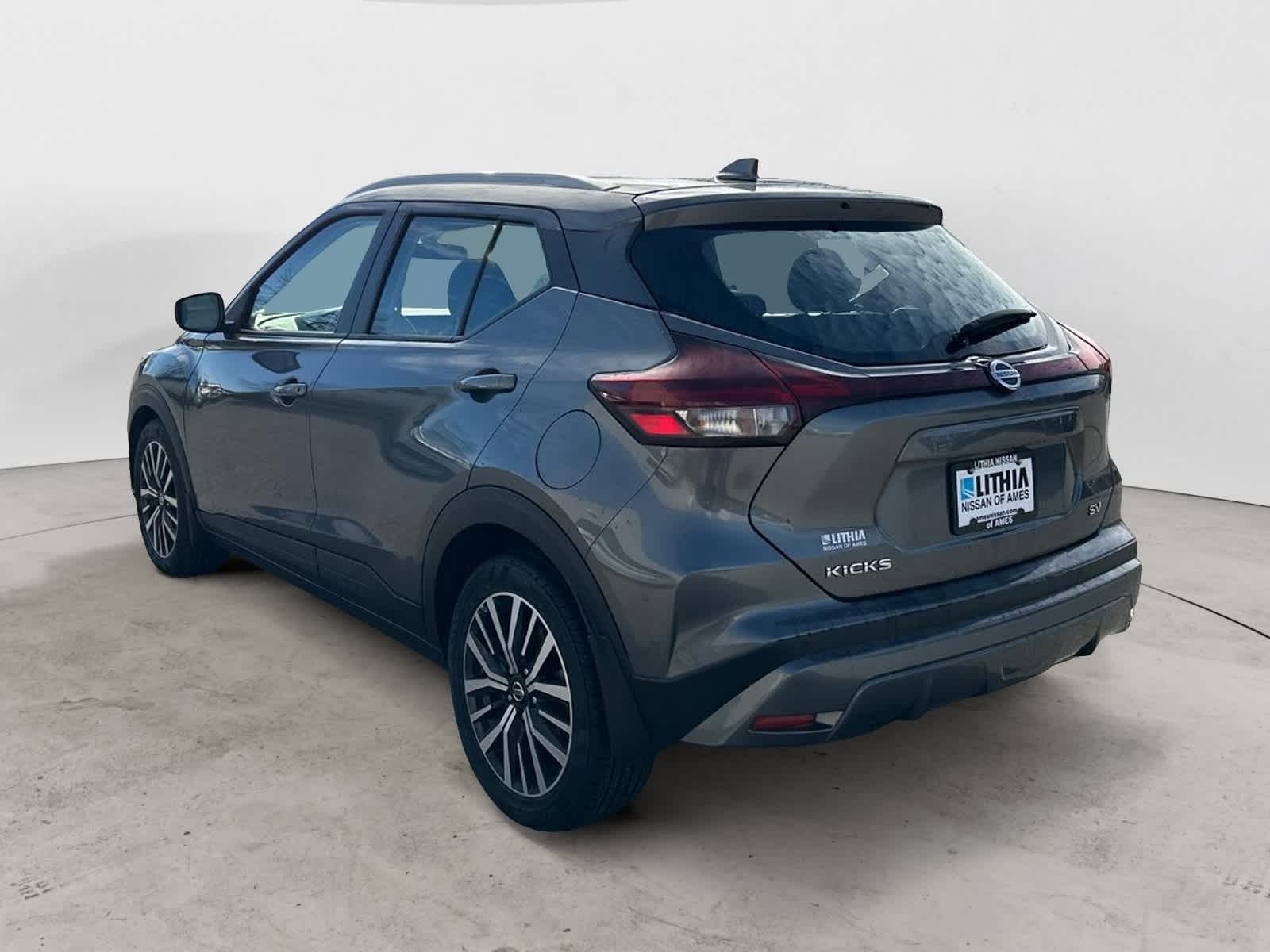 2021 Nissan Kicks SV 4