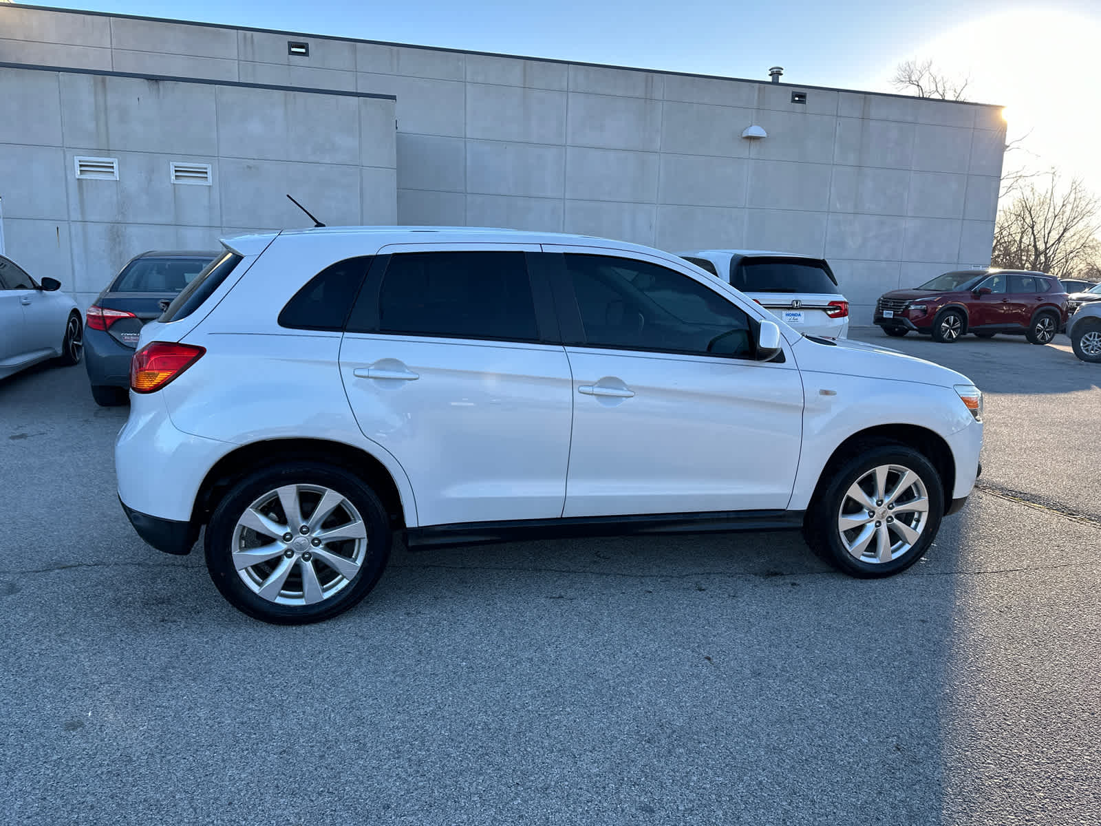 2015 Mitsubishi Outlander Sport ES 7