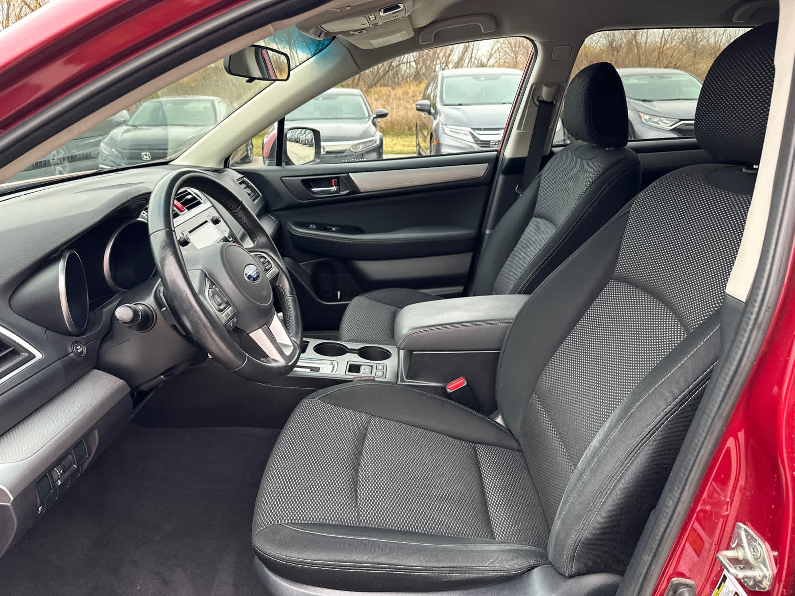 2017 Subaru Outback Premium 9