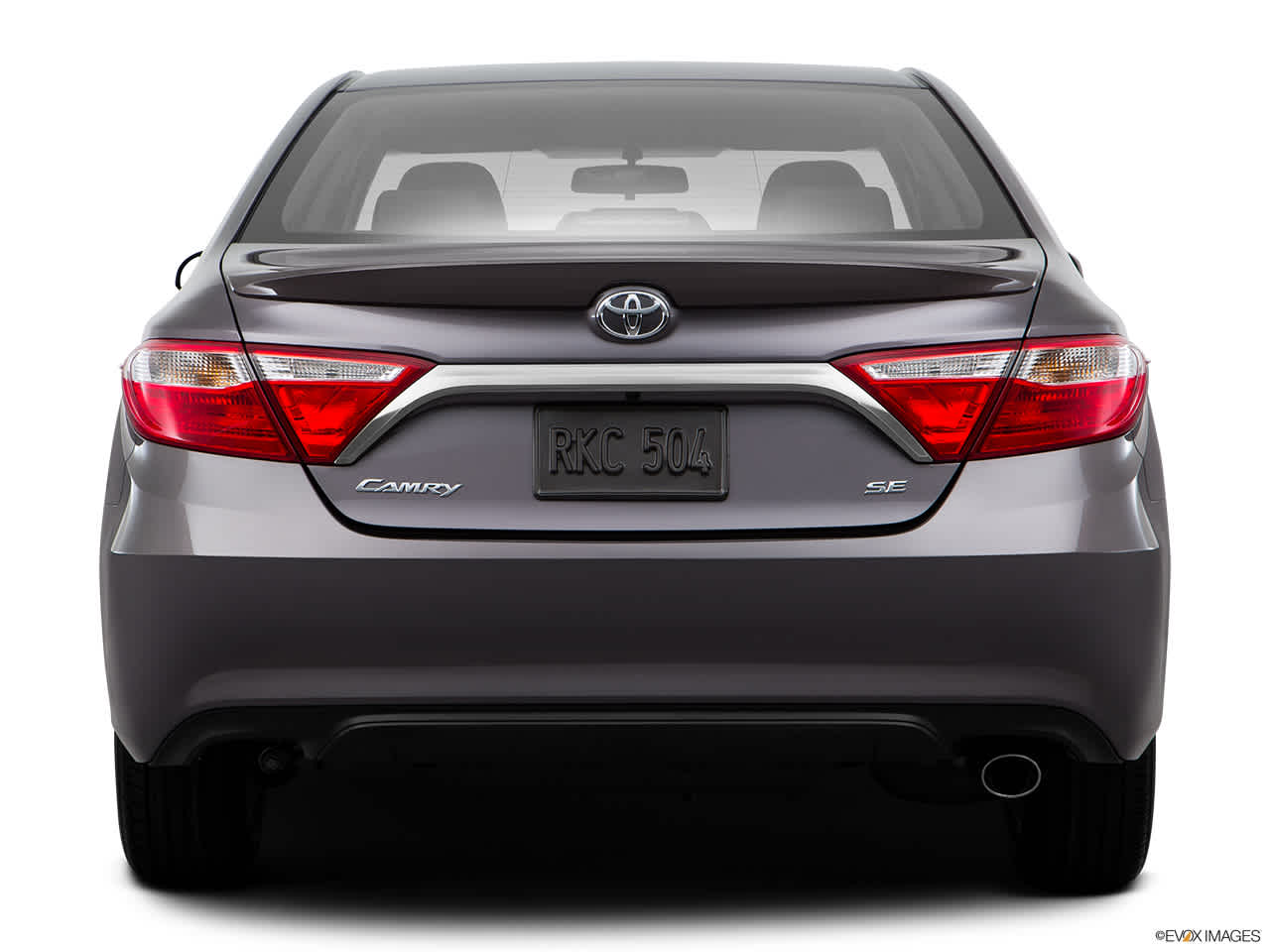 2016 Toyota Camry SE 6