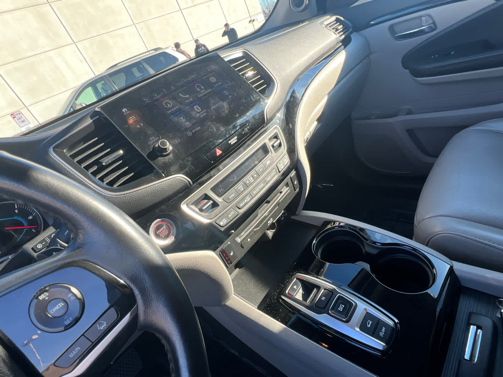 2019 Honda Pilot Touring 7-Passenger 28