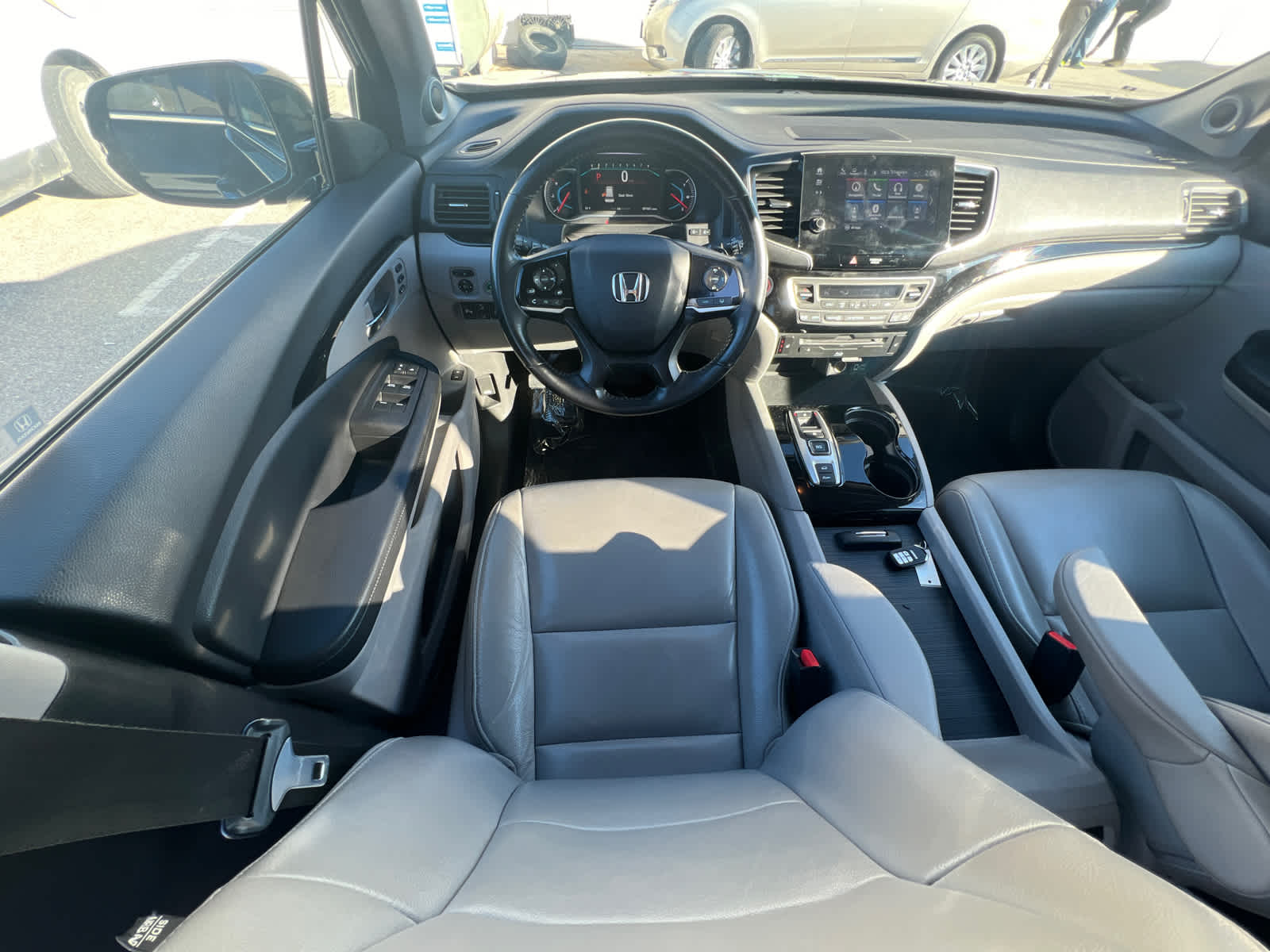 2019 Honda Pilot Touring 7-Passenger 15