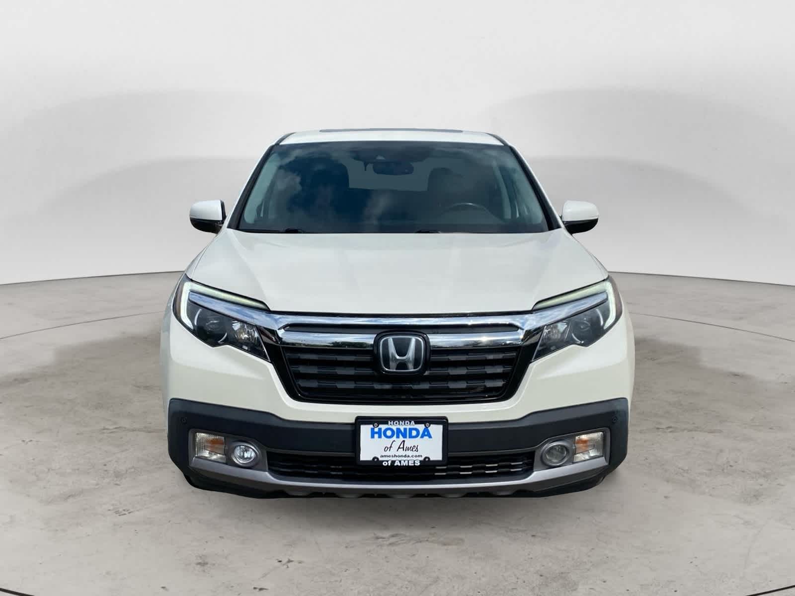 2017 Honda Ridgeline RTL-E 4x4 Crew Cab 5.3 Bed 2