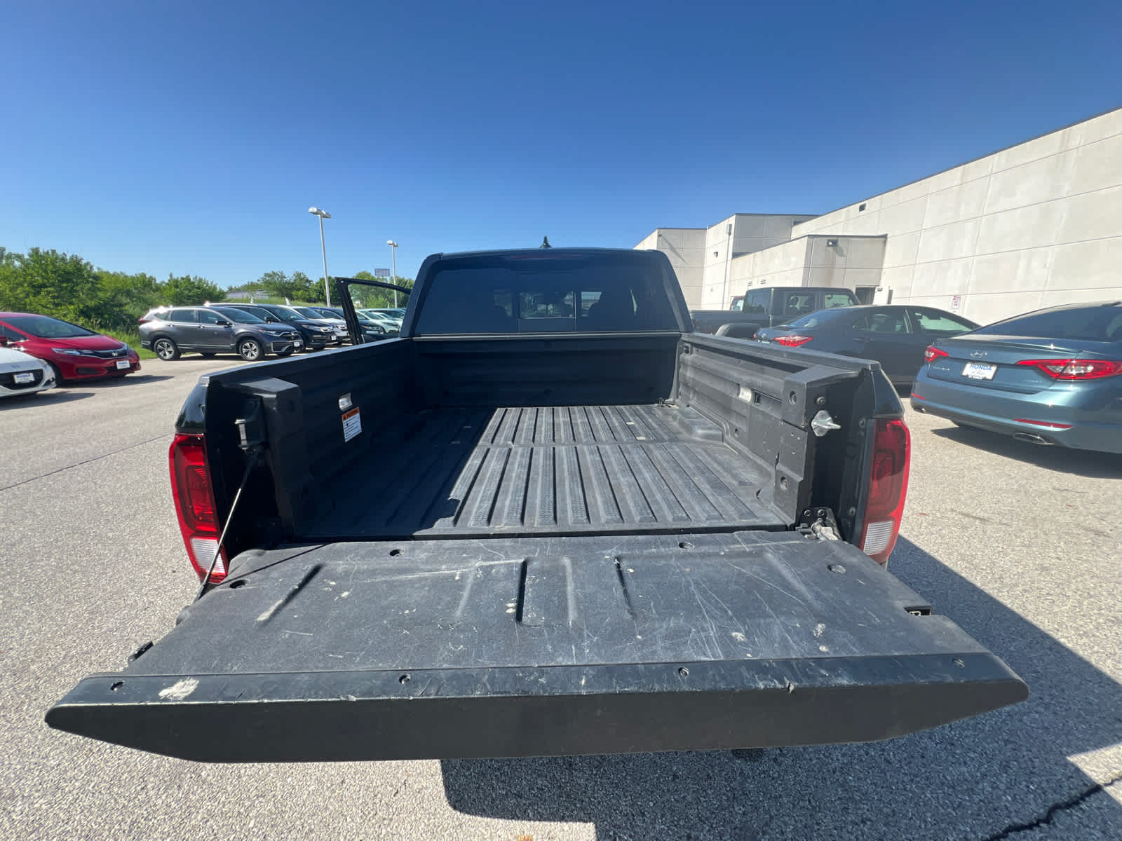 2020 Honda Ridgeline Black Edition AWD 15