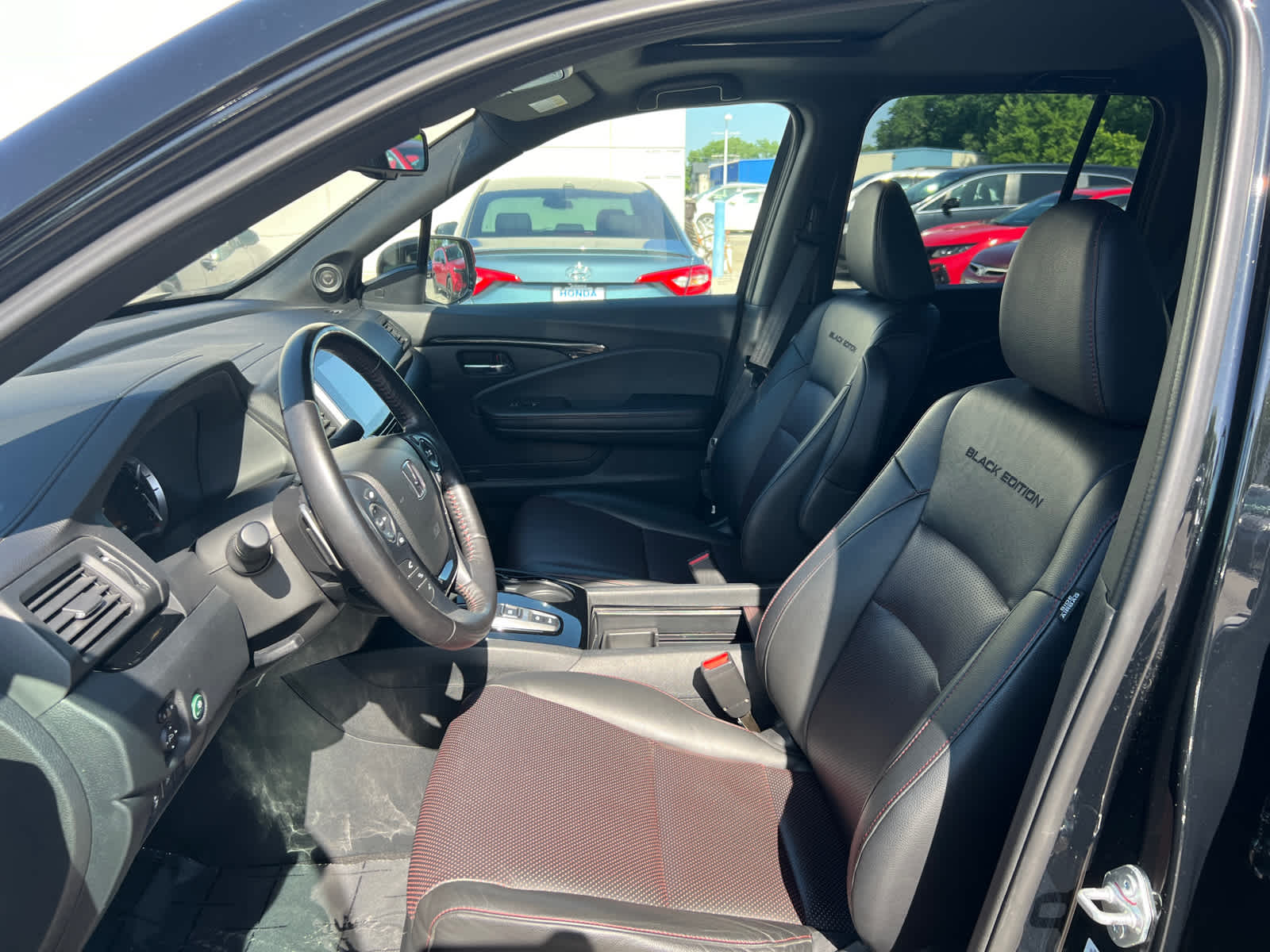 2020 Honda Ridgeline Black Edition AWD 12