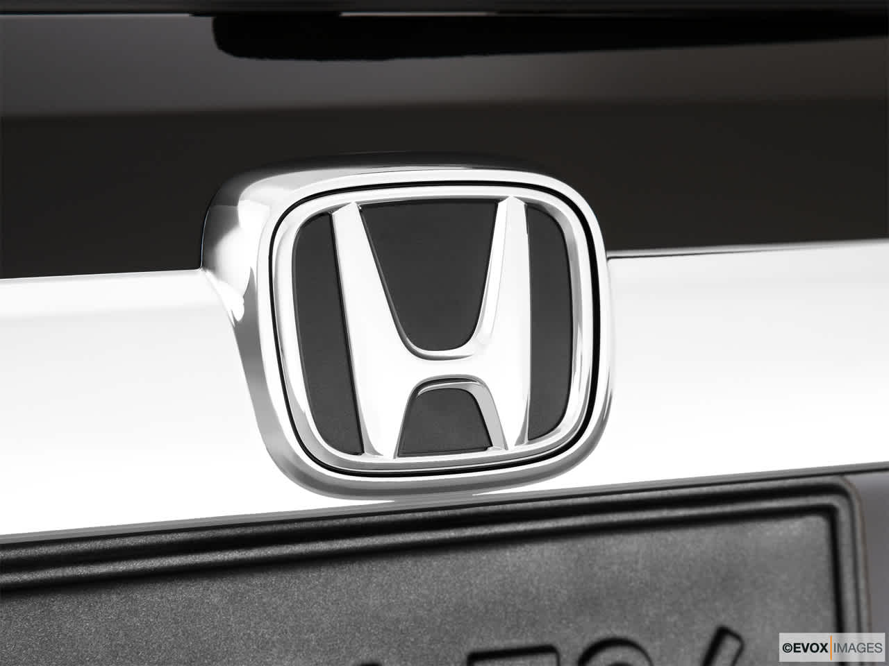 2010 Honda CR-V EX 22