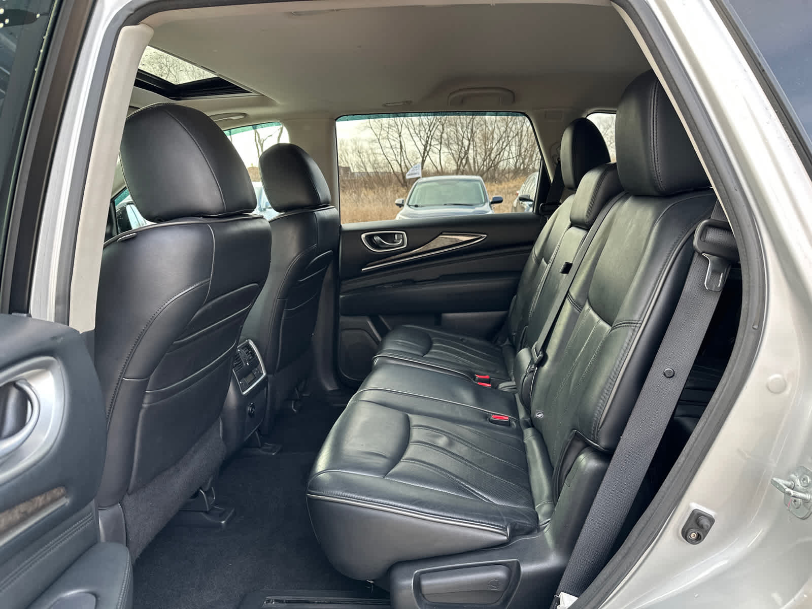 2014 INFINITI QX60  24