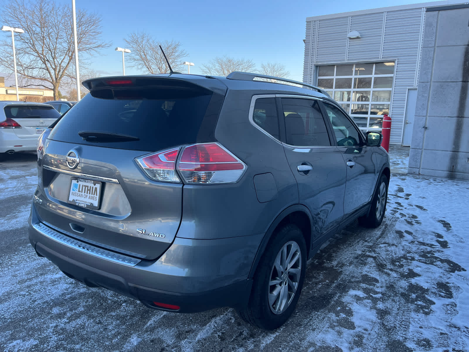 2015 Nissan Rogue SL 8