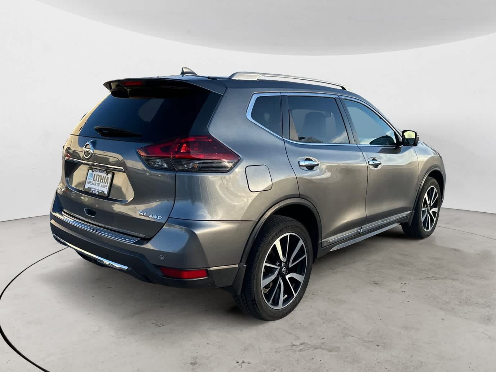 2020 Nissan Rogue SL 6