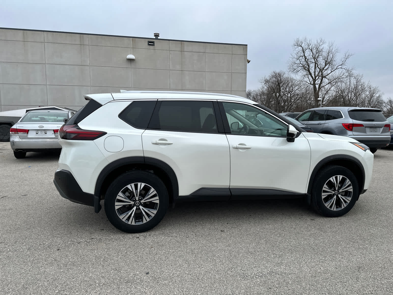 2021 Nissan Rogue SV 7