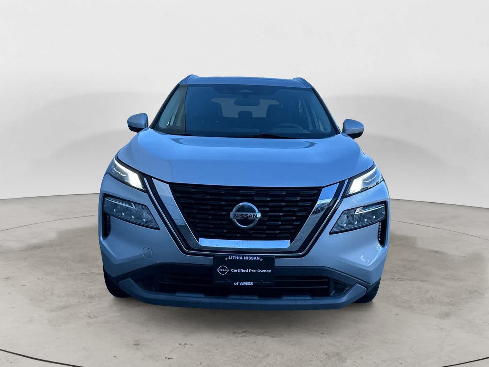 2021 Nissan Rogue SV 2