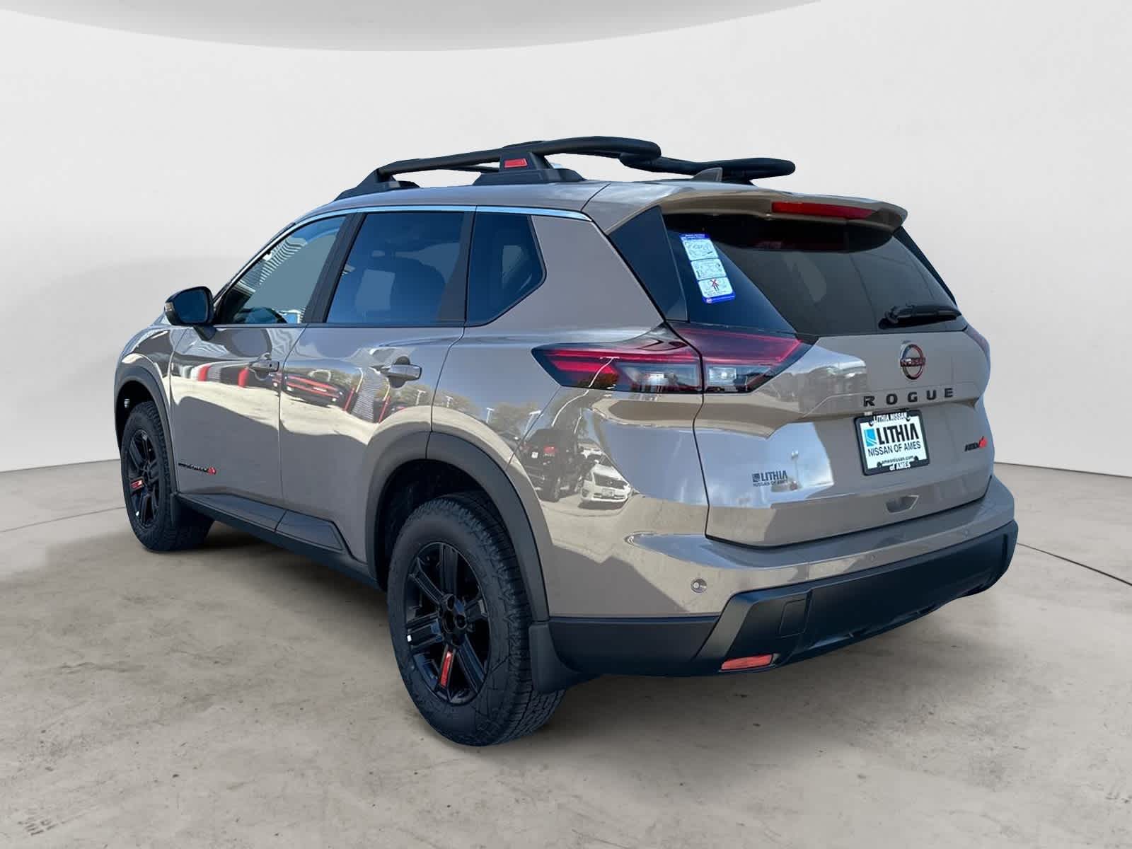 2025 Nissan Rogue SV 4