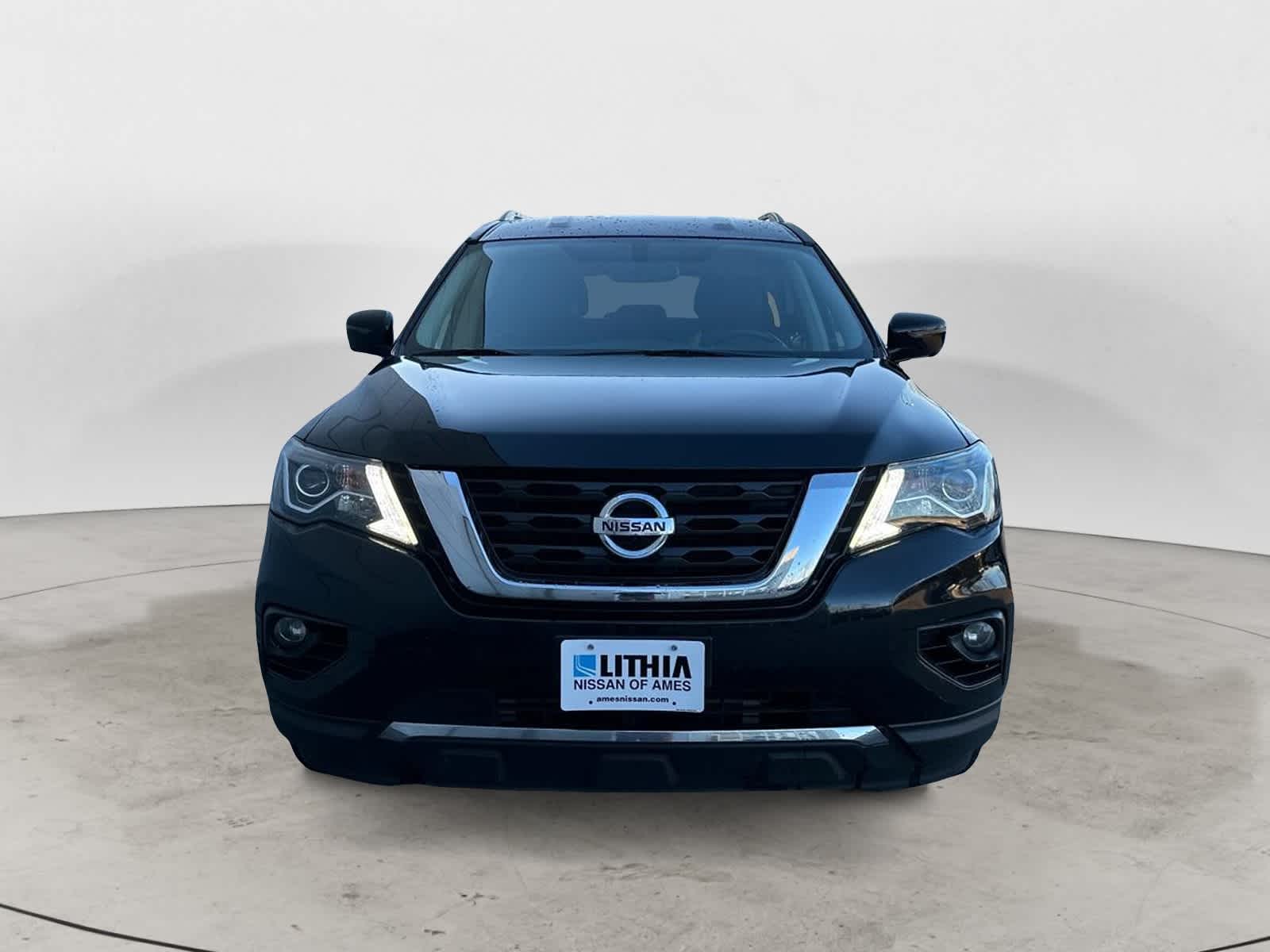 2020 Nissan Pathfinder SL 2