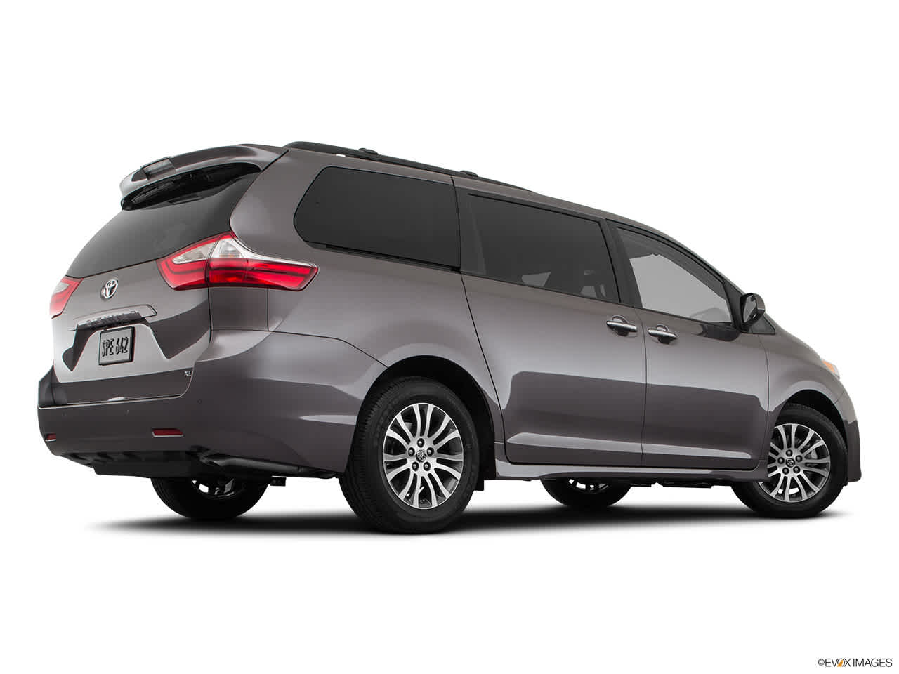 2020 Toyota Sienna XLE 5