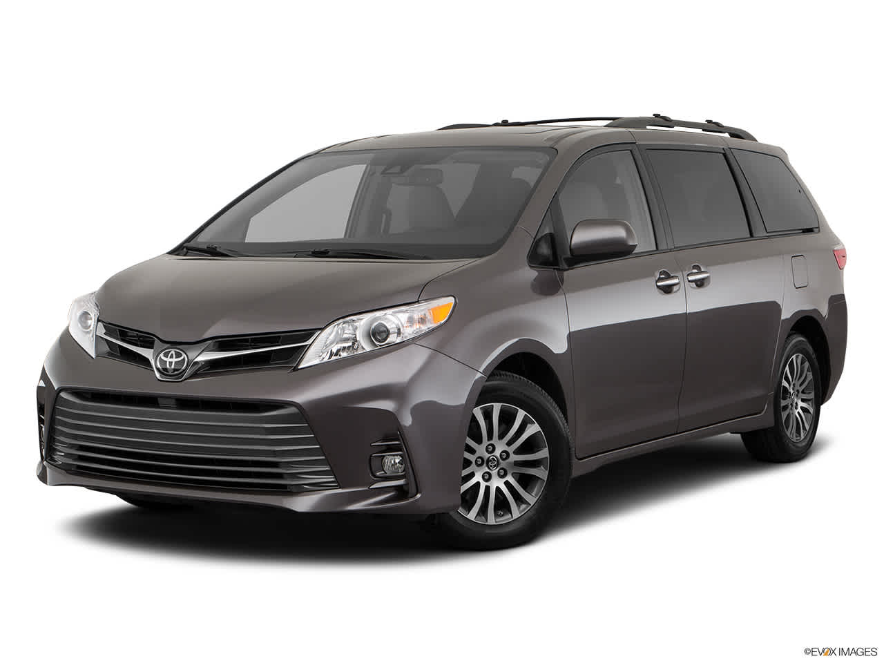 2020 Toyota Sienna XLE 2