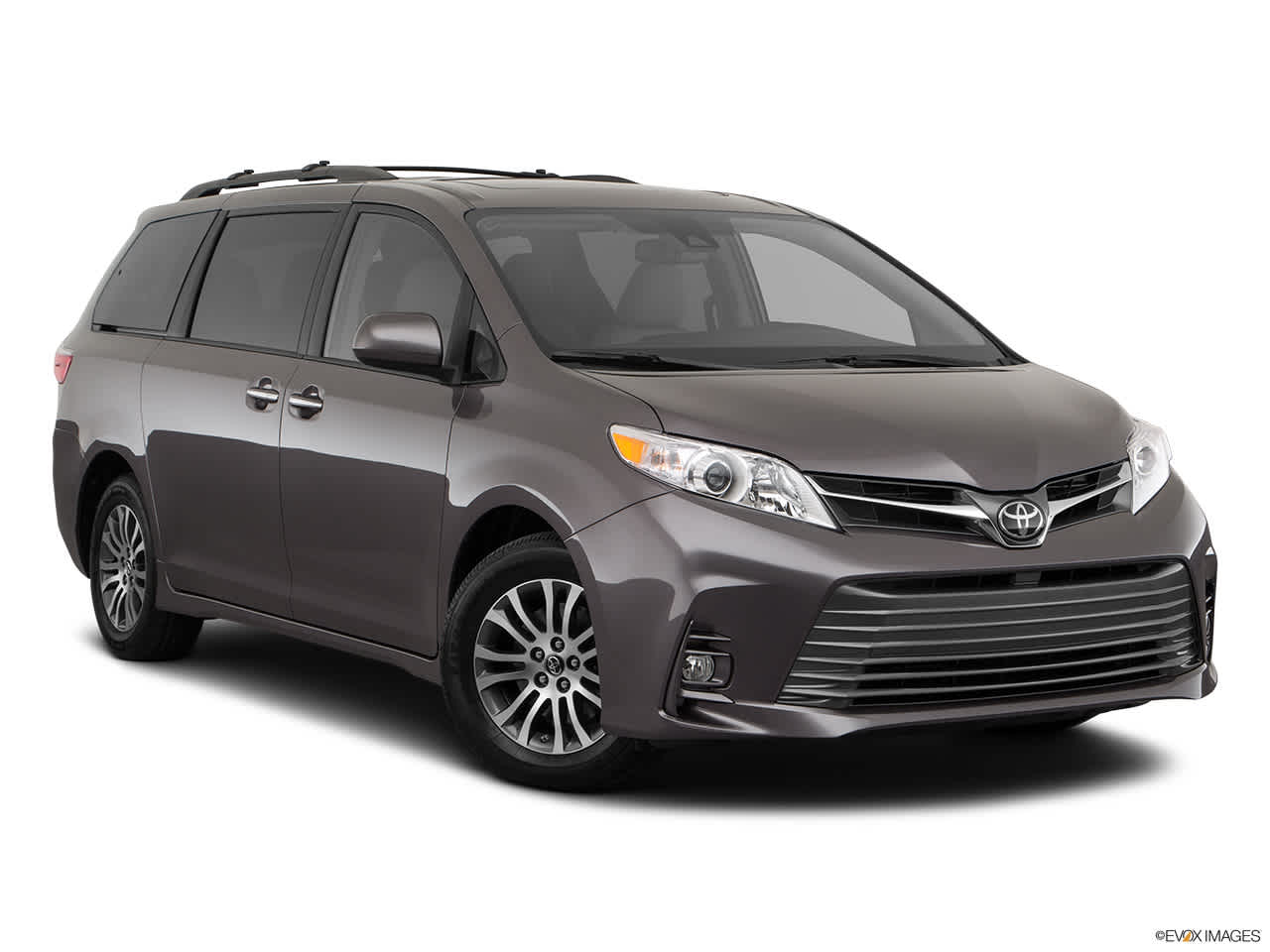 2020 Toyota Sienna XLE 33