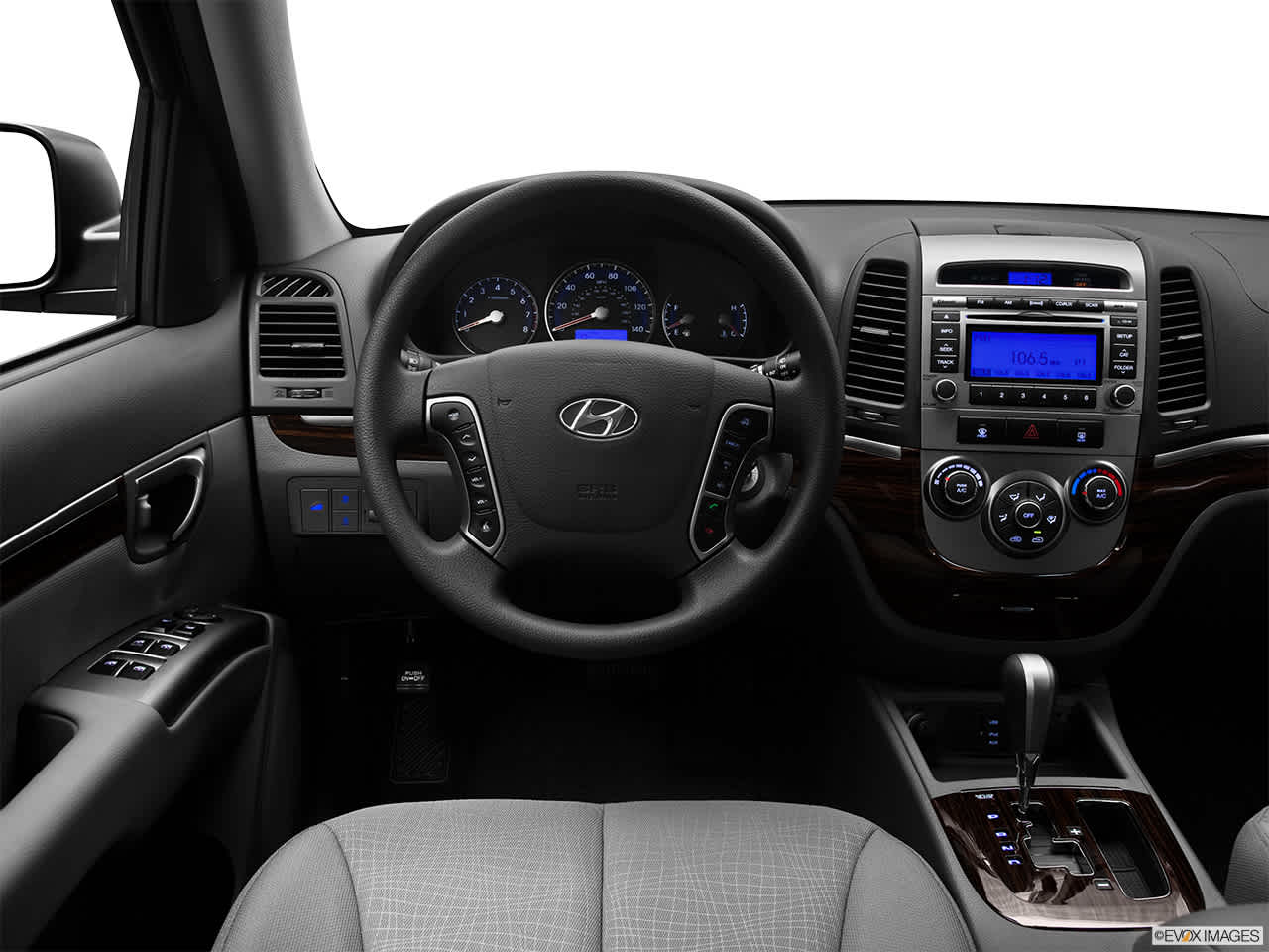 2012 Hyundai Santa Fe GLS 11