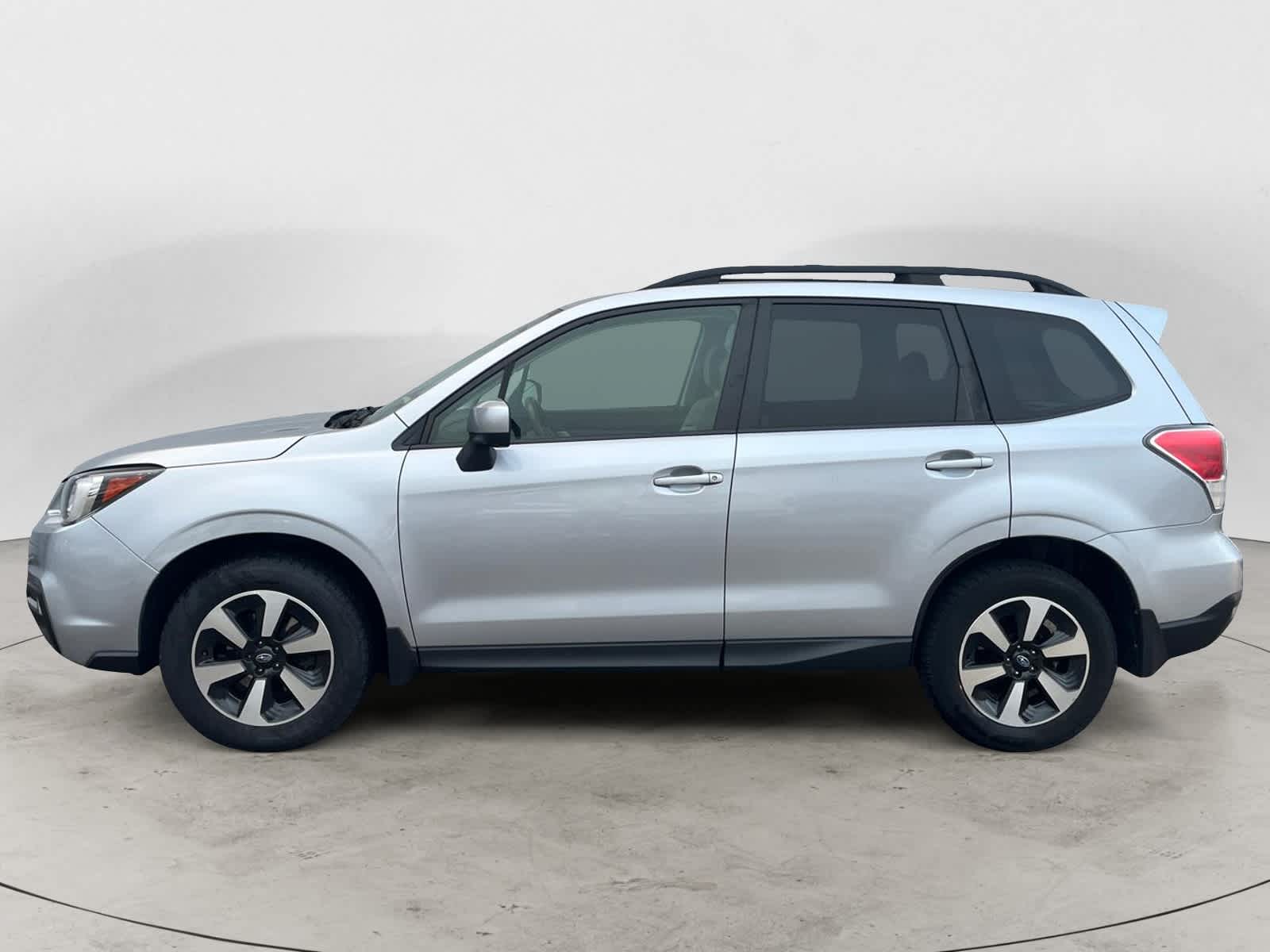 2018 Subaru Forester Premium 3