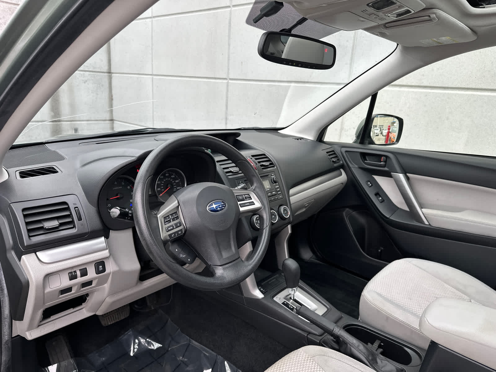 2014 Subaru Forester 2.5i Premium 9