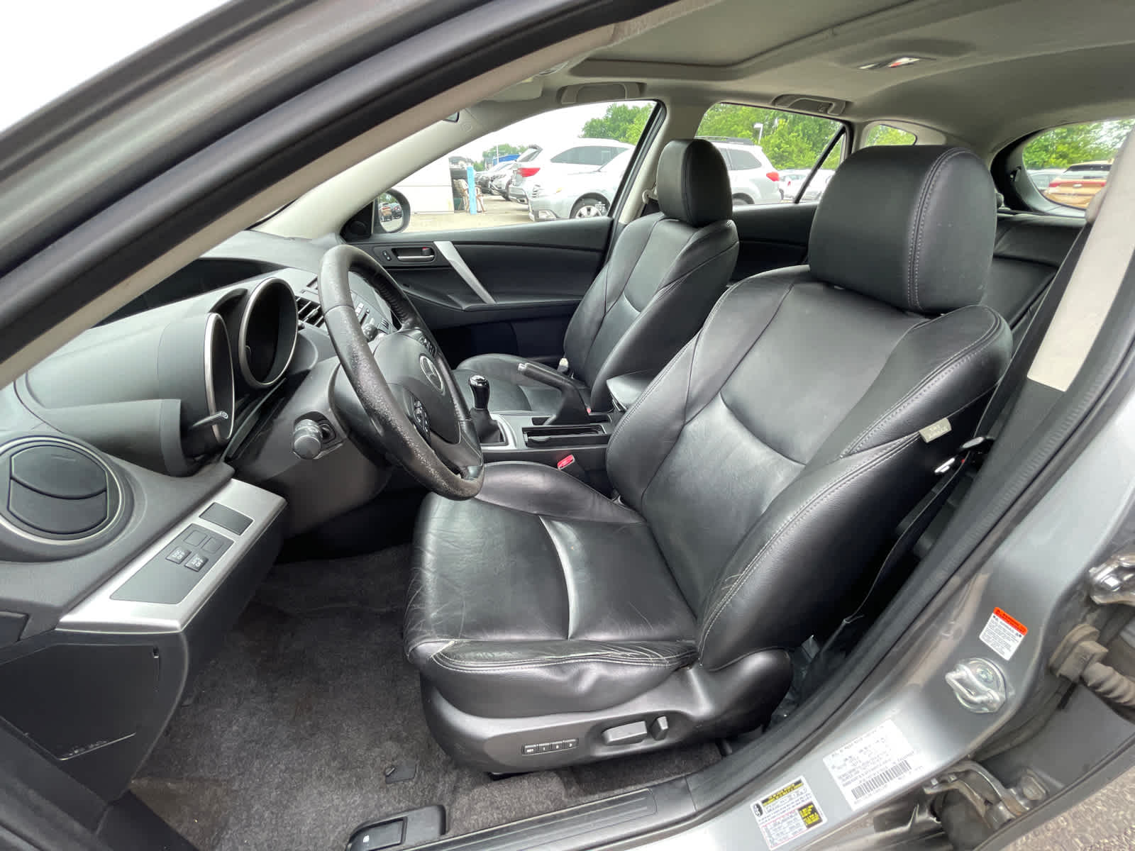 2010 Mazda MAZDA3 s Grand Touring 12