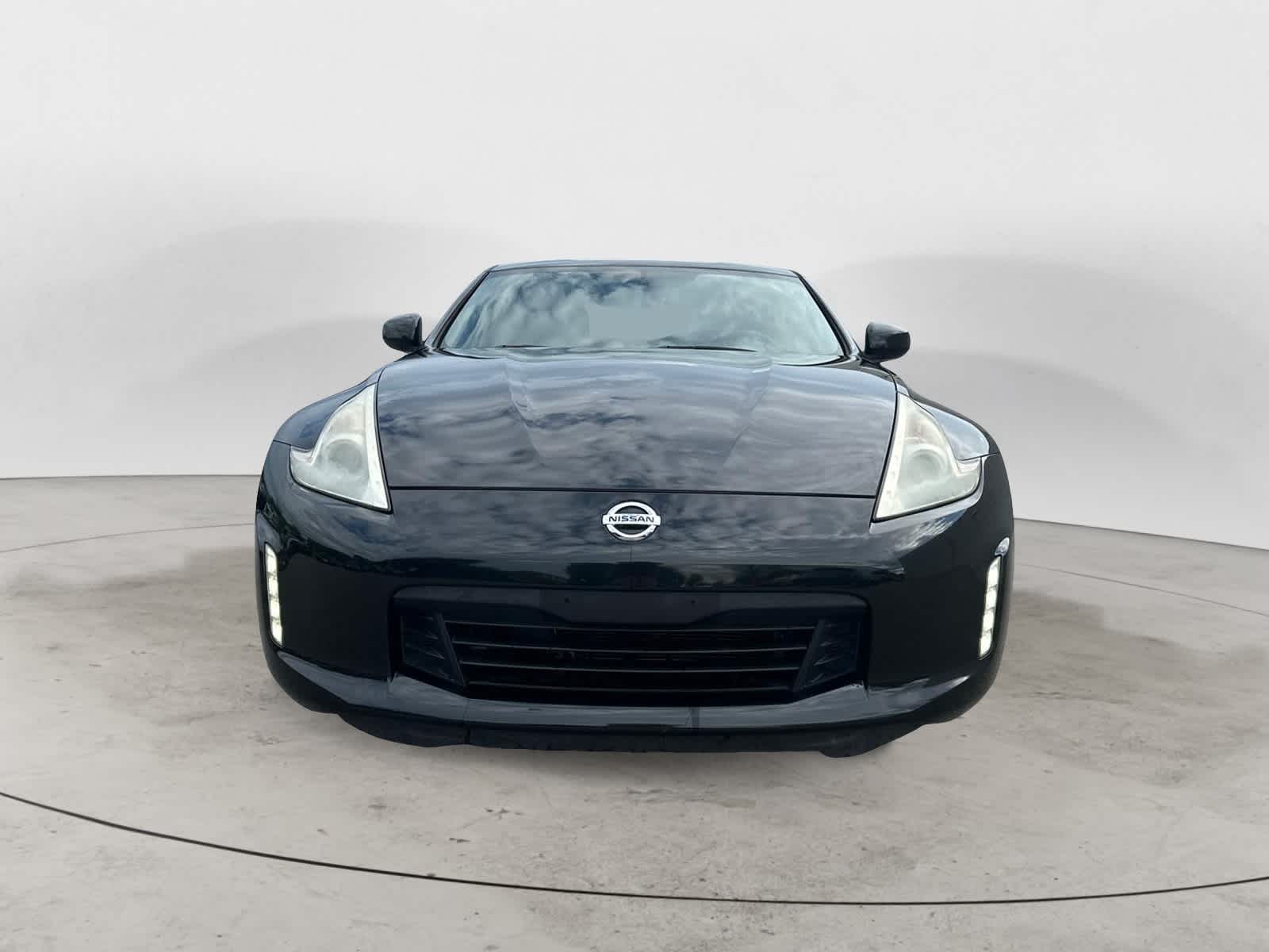 2014 Nissan 370Z Touring 2