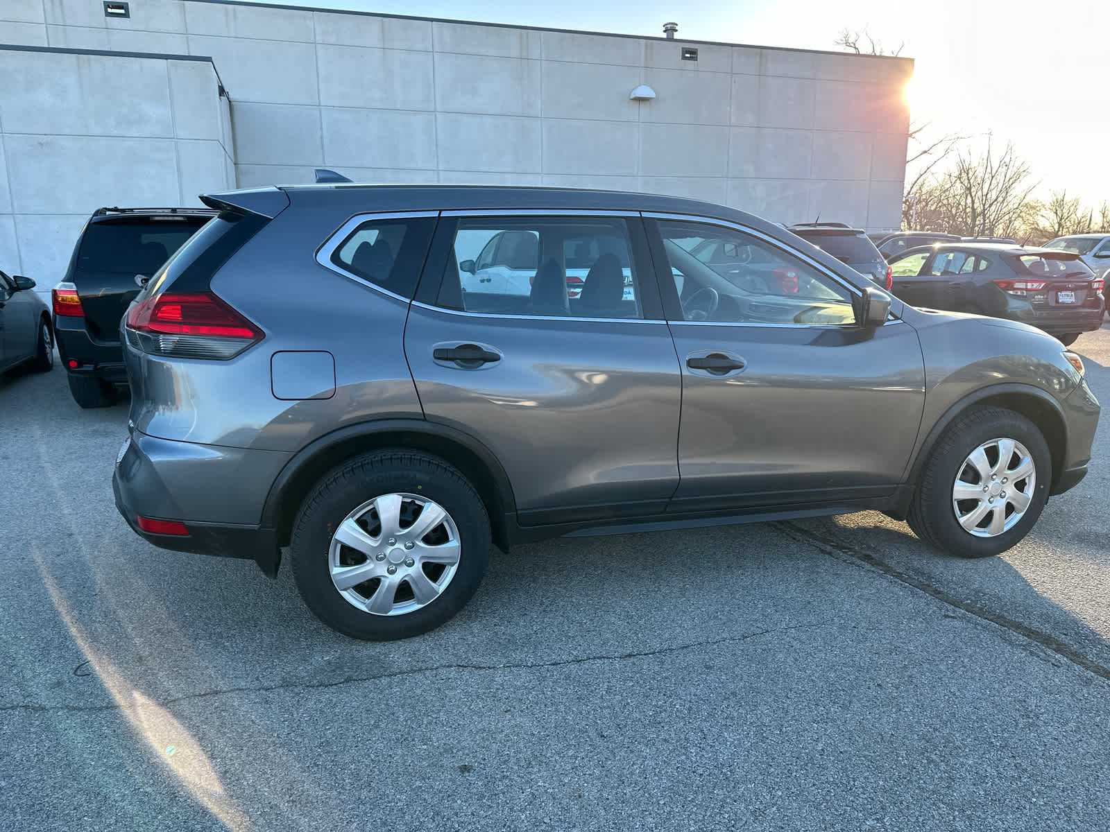 2017 Nissan Rogue S 7