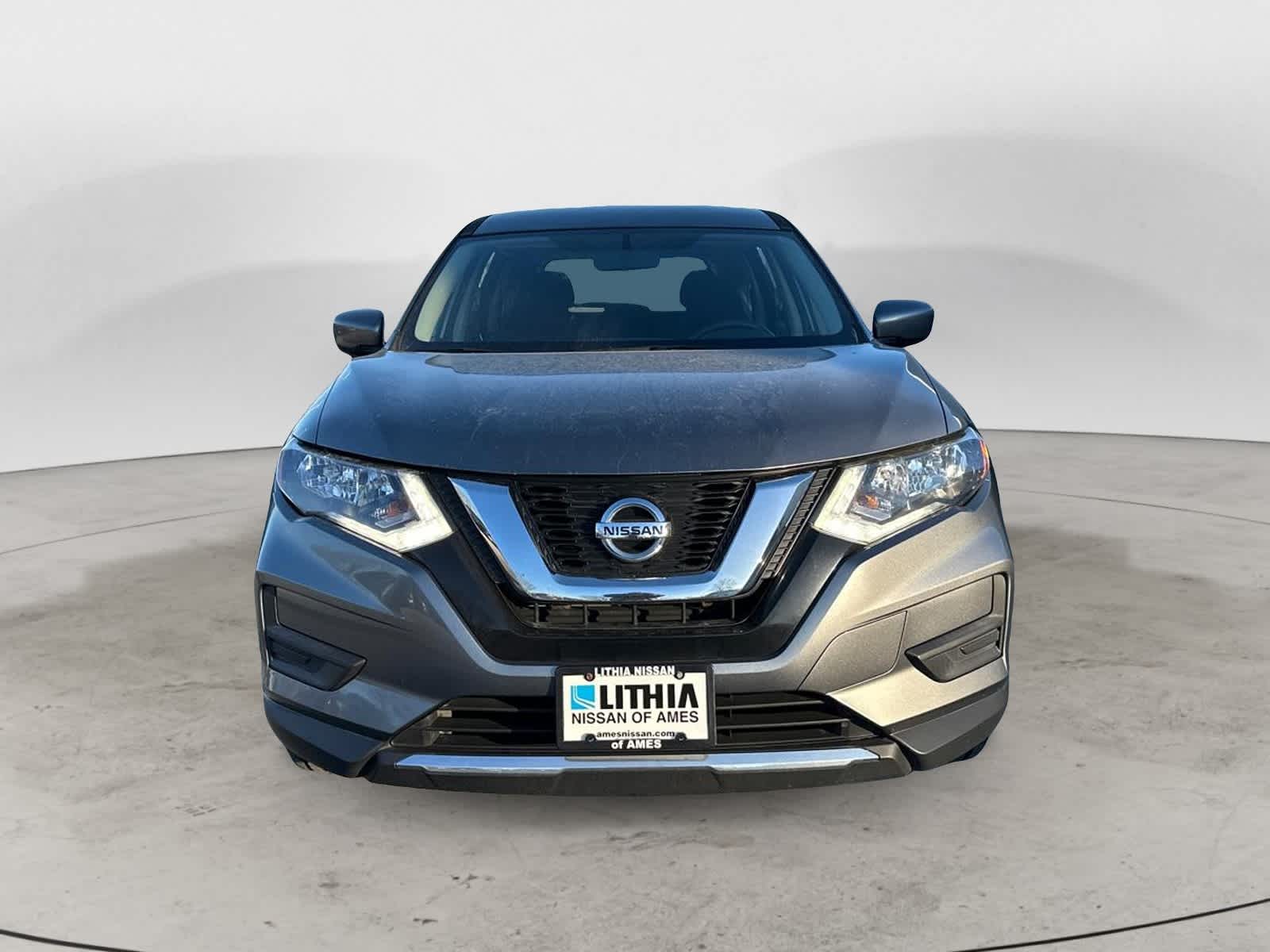 2017 Nissan Rogue S 2