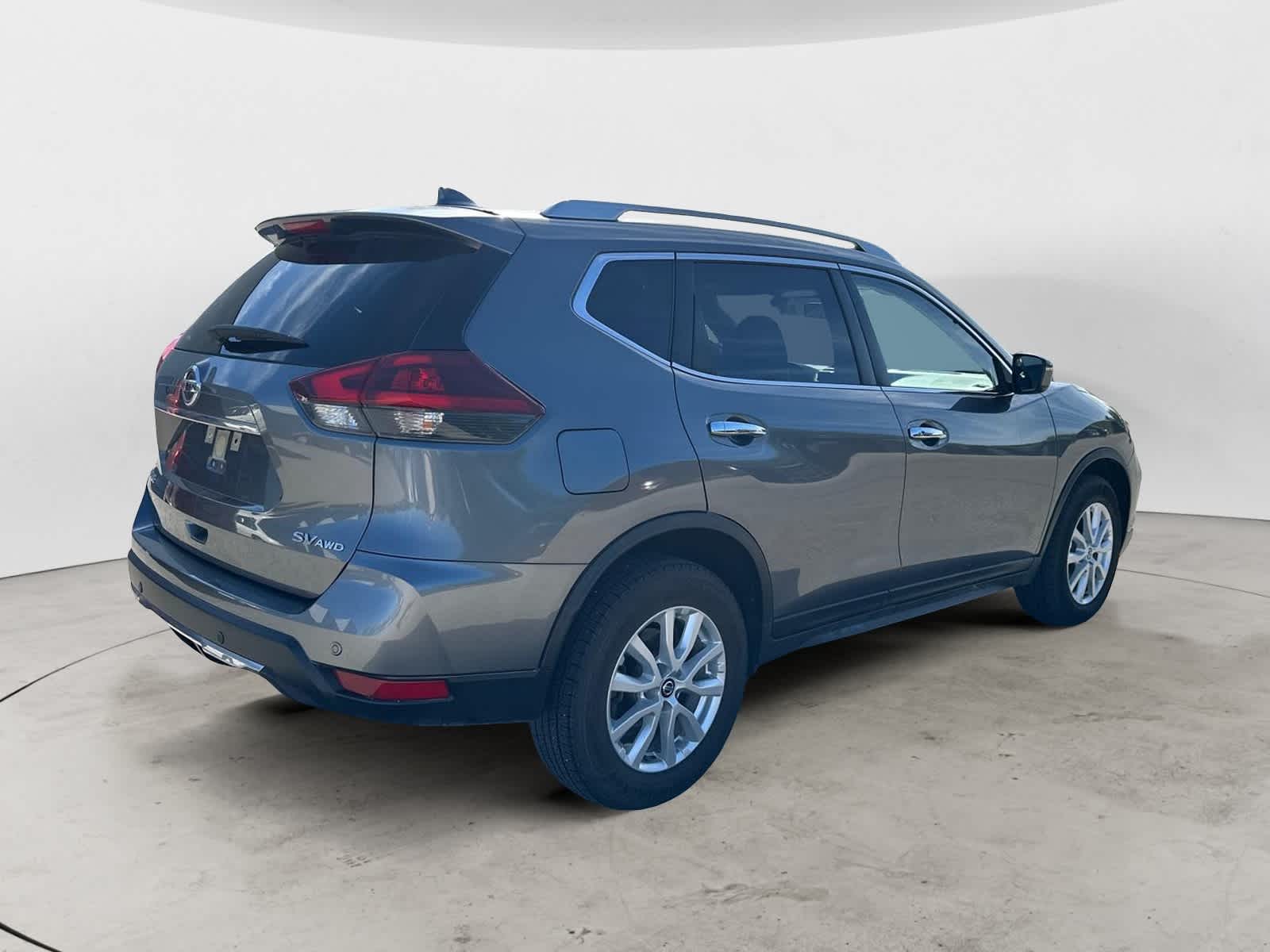 2019 Nissan Rogue SV 6