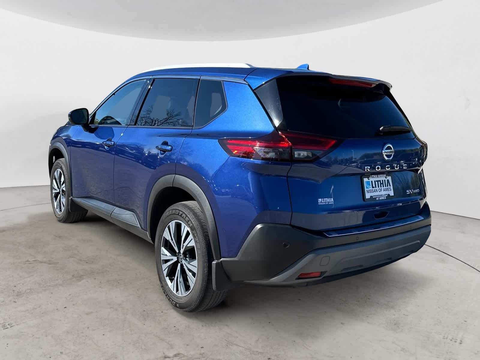 2021 Nissan Rogue SV 4