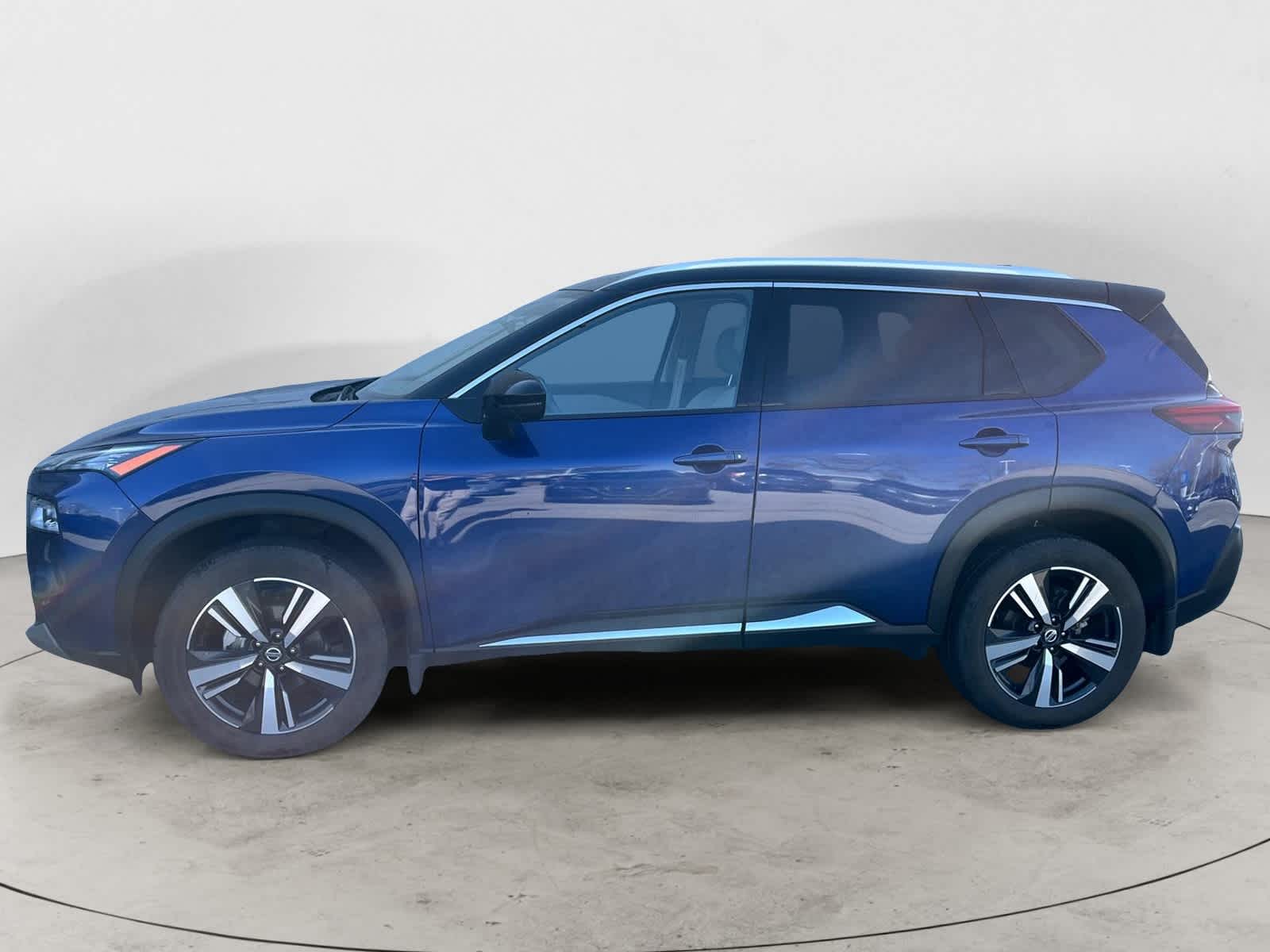 2021 Nissan Rogue SL 3