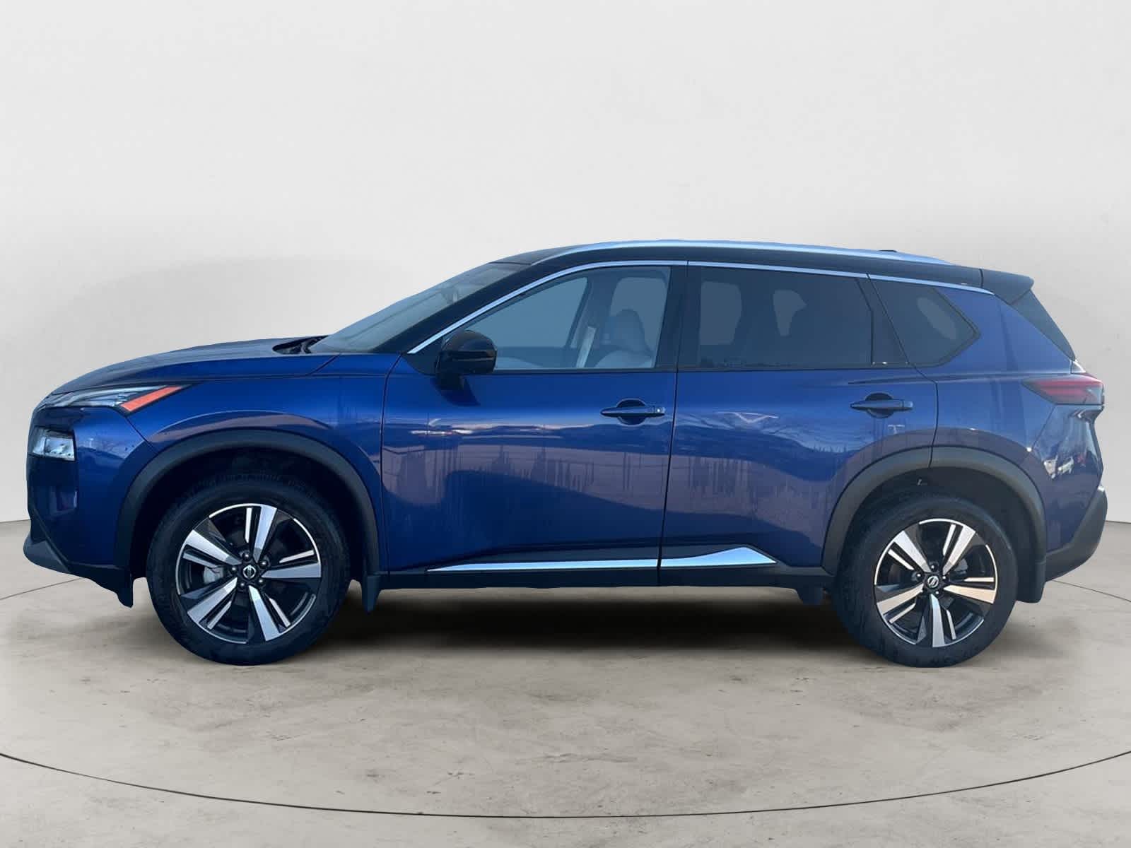 2021 Nissan Rogue SL 3