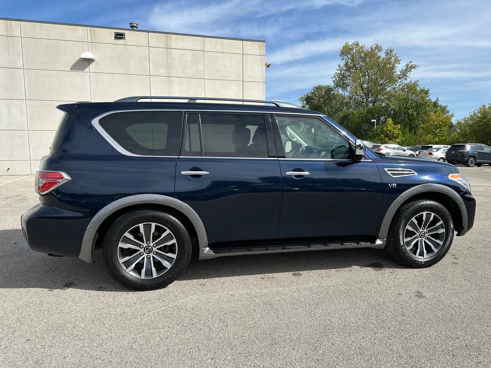 2020 Nissan Armada SL 7