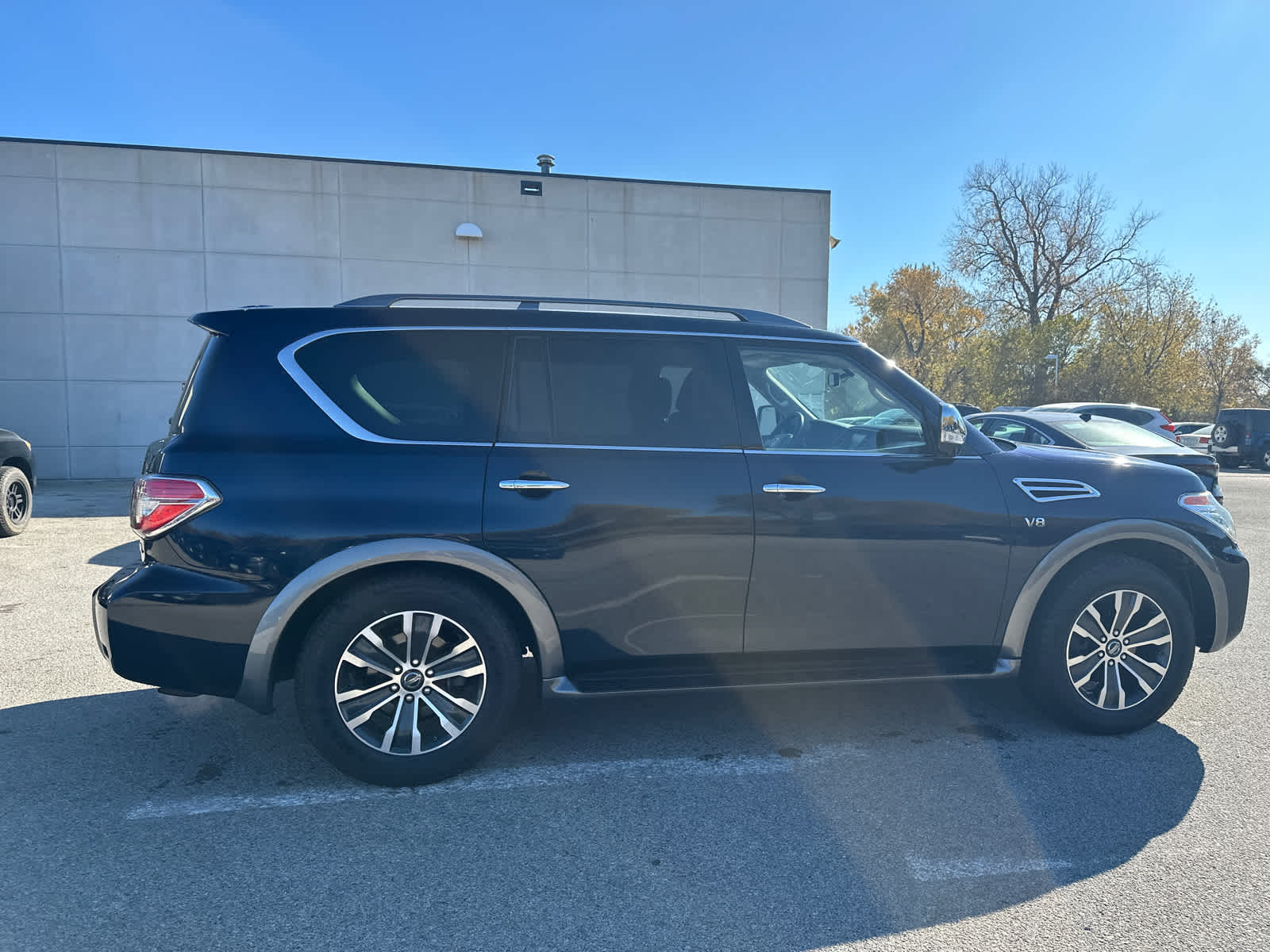 2020 Nissan Armada SL 7