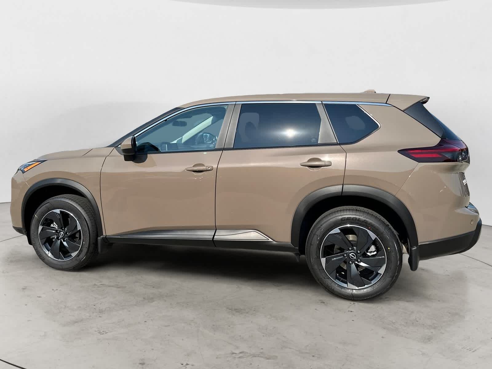 2024 Nissan Rogue SV 3