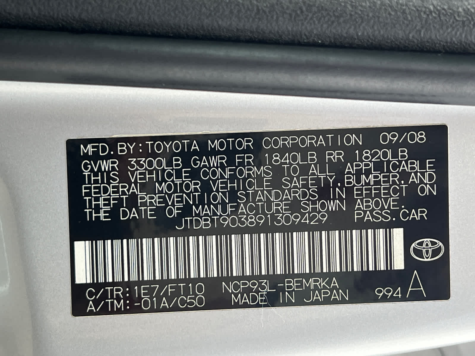2009 Toyota Yaris S 21