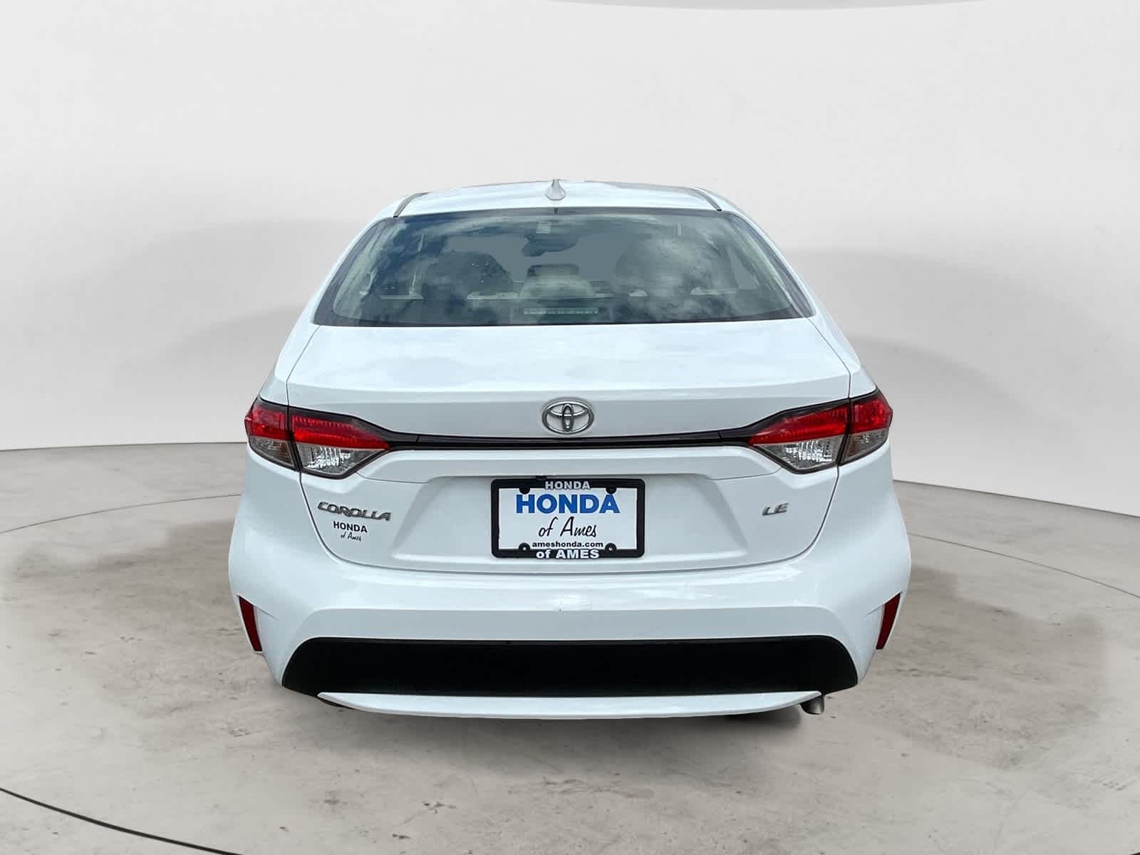 2022 Toyota Corolla LE 5