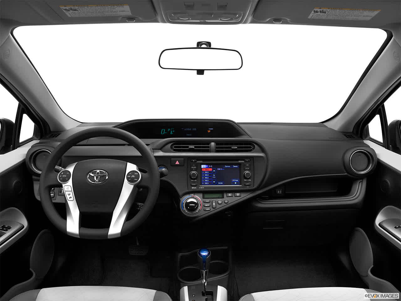 2012 Toyota Prius c Four 11