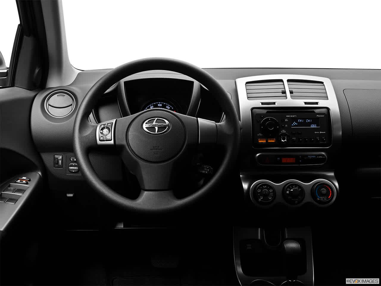 2012 Scion xD  12