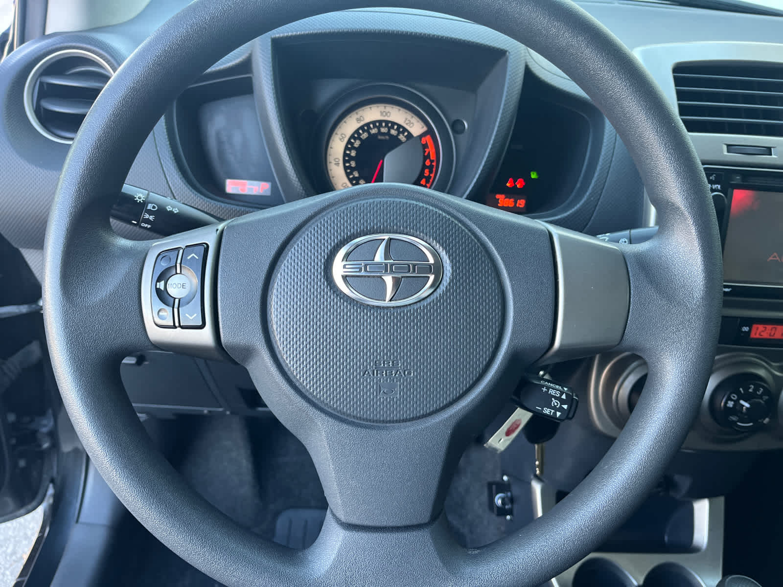 2014 Scion xD  15