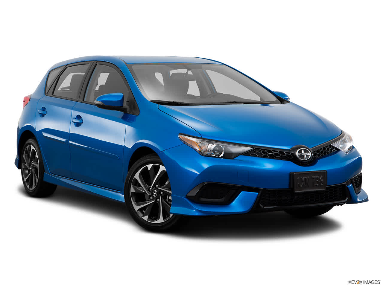 2016 Scion iM  27