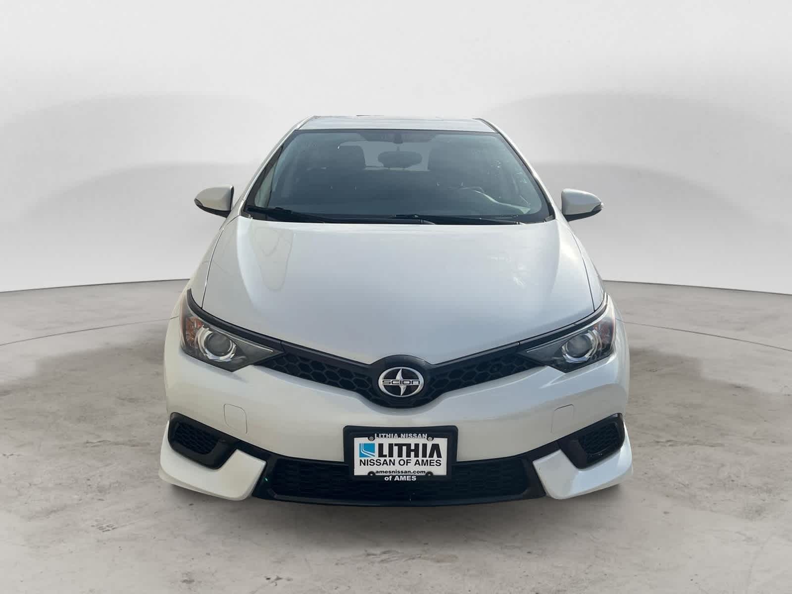 2016 Scion iM  2