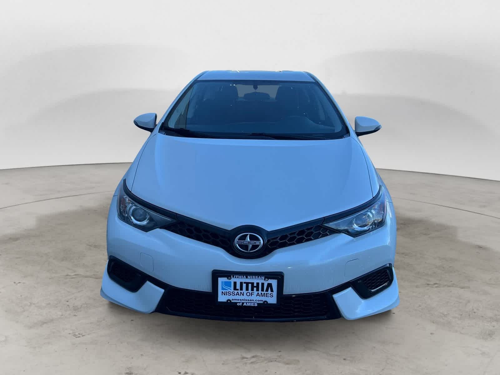 2016 Scion iM  2