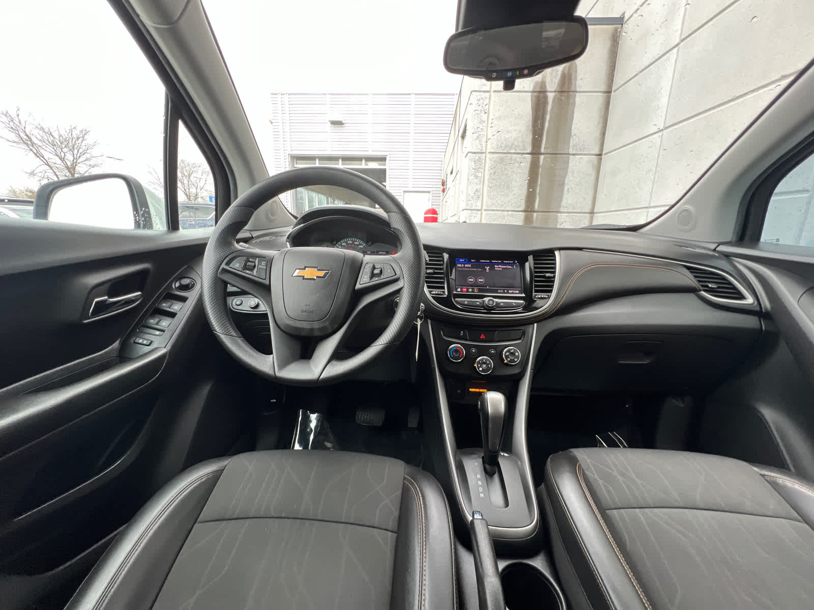 2022 Chevrolet Trax LT 9