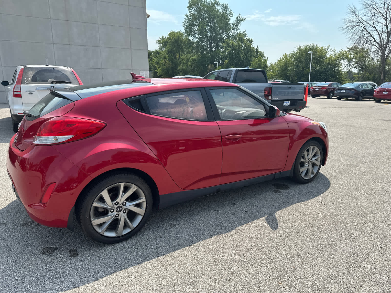 2016 Hyundai Veloster  20