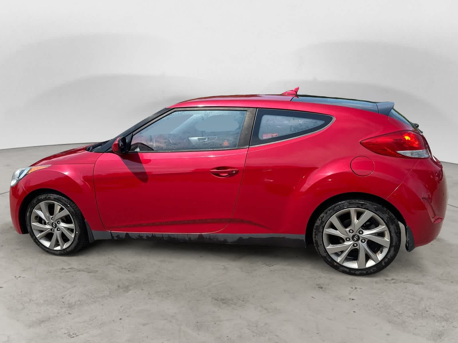 2016 Hyundai Veloster  3