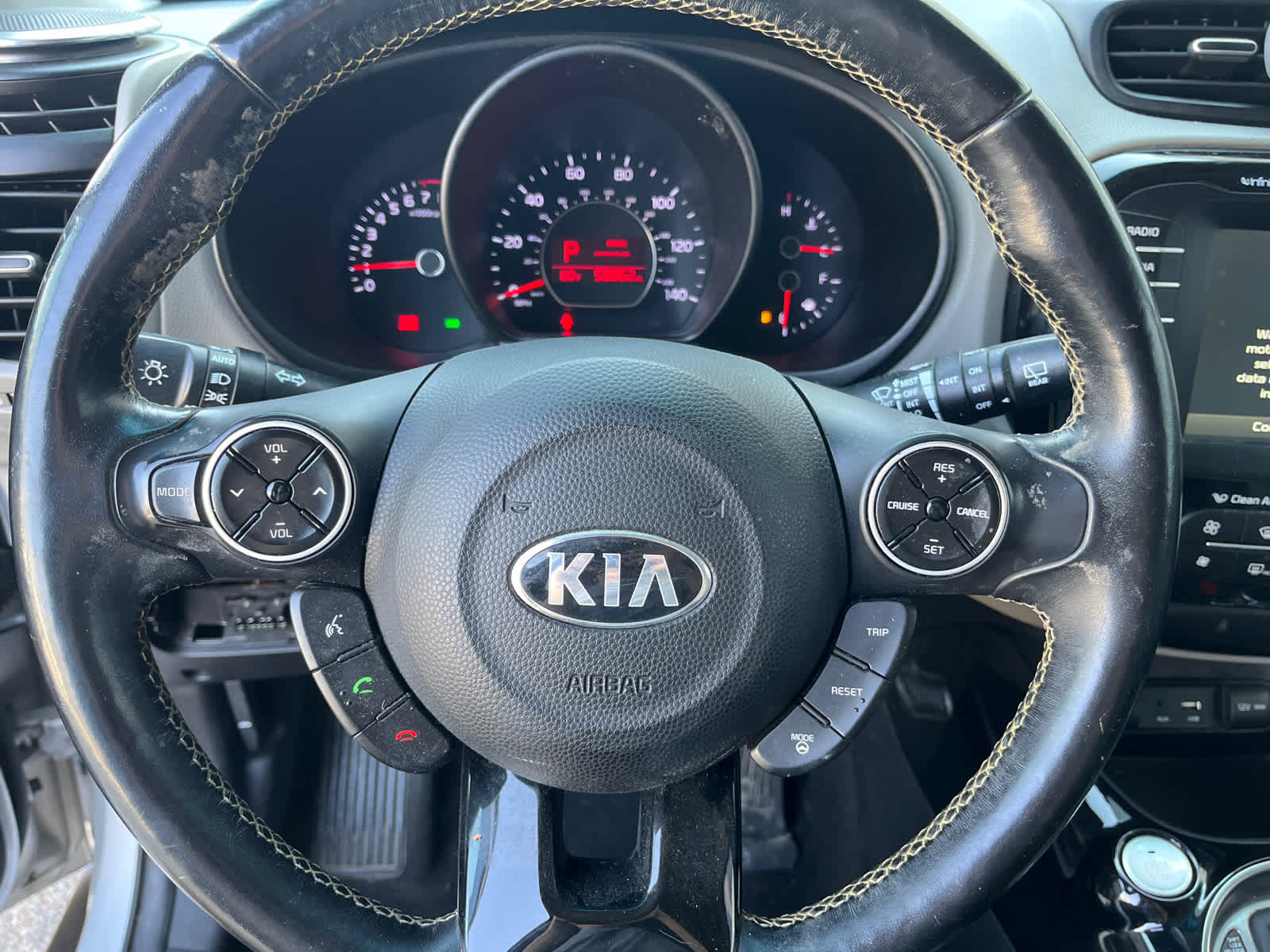 2016 Kia Soul + 13